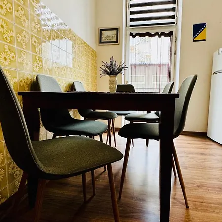 Spacious Apartment In The City Centre Sarajevo Exterior photo